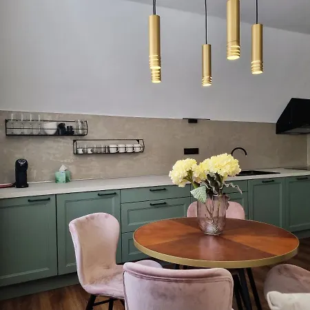 아파트 Zelene Apartma V Centru Mesta *